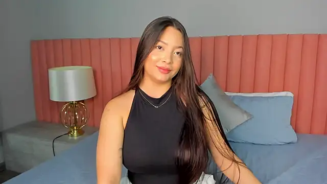 Snapshot of NathRossi chatting on February 2025 02:07:02 AM NathRossi online show from February 2025 02:07:02 AM