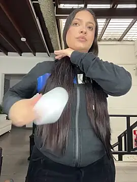 Snapshot of NathRossi chatting on February 2025 09:36:01 PM NathRossi online show from February 2025 09:36:01 PM