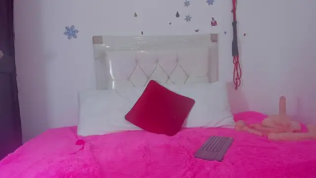 Lori Evanss online show from December 2024 06:03:02 AM