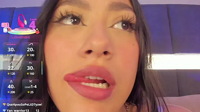 nicolle pierce online show from March 2025 06:43:02 PM