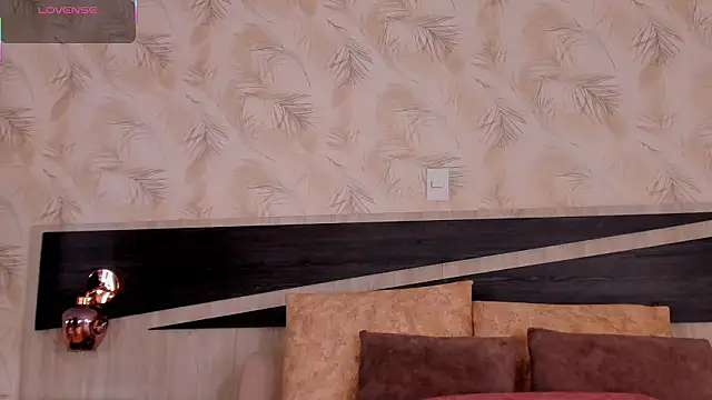 Snapshot of nicolle_pierce chatting on March 2026 01:36:02 PM nicolle pierce online show from March 2026 01:36:02 PM