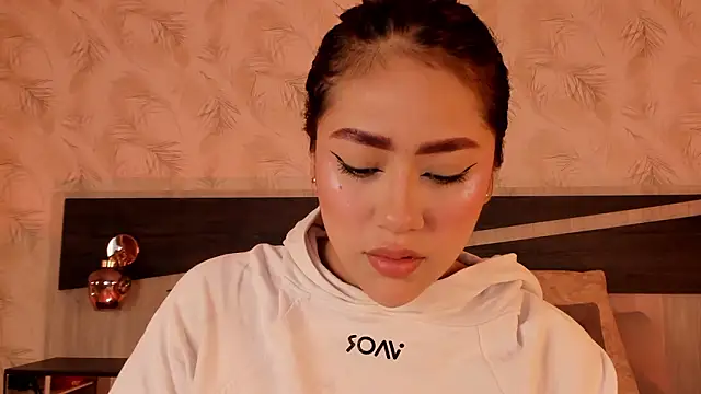 Snapshot of nicolle_pierce chatting on March 2026 10:52:02 AM nicolle pierce online show from March 2026 10:52:02 AM