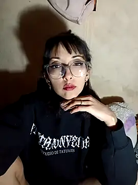 Snapshot of HighLilith chatting on March 2025 10:11:01 AM HighLilith online show from March 2025 10:11:01 AM