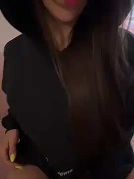 Snapshot of MariaIsabella8 chatting on April 2026 09:15:01 PM MariaIsabella8 online show from April 2026 09:15:01 PM