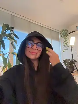 Snapshot of MariaIsabella8 chatting on April 2026 09:39:33 PM MariaIsabella8 online show from April 2026 09:39:33 PM