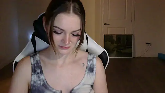 Snapshot of KLEOKILLS chatting on January 2025 01:53:02 AM KLEOKILLS online show from January 2025 01:53:02 AM