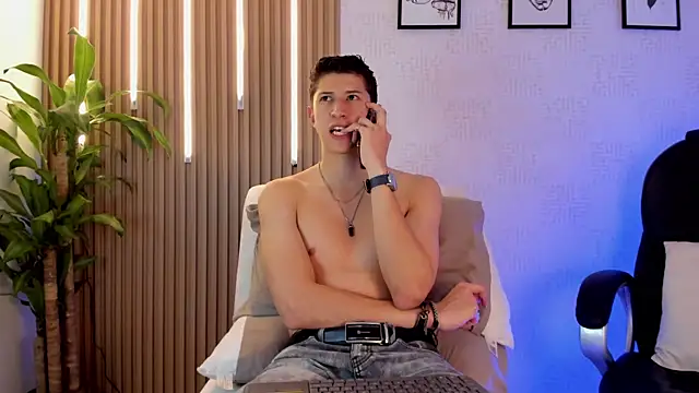 Dorianmistery2322  online show from November 2025 11:48:02 PM