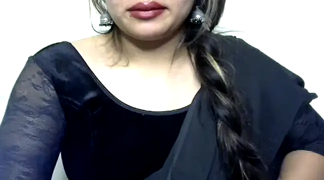 Snapshot of Come-on-over chatting on February 2025 04:25:02 AM Come-on-over online show from February 2025 04:25:02 AM