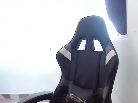 Hard innocence online show from November 2025 03:57:01 PM