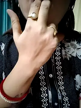 Royalgirl667 online show from December 2024 05:22:02 PM