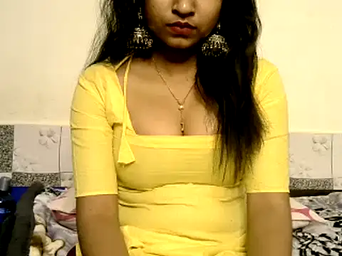 Snapshot of Sanjana_Gupta chatting on February 2025 06:40:02 AM Sanjana Gupta online show from February 2025 06:40:02 AM