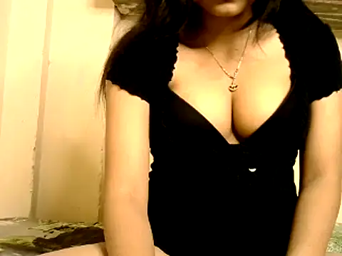 Snapshot of Sanjana_Gupta chatting on October 2025 11:22:02 AM Sanjana Gupta online show from October 2025 11:22:02 AM