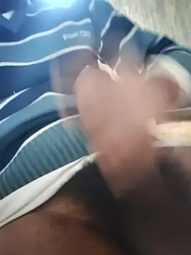 davidss57400 online show from December 2024 04:44:02 AM