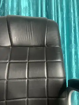 Snapshot of poision51 chatting on November 2025 06:12:01 AM poision51 online show from November 2025 06:12:01 AM