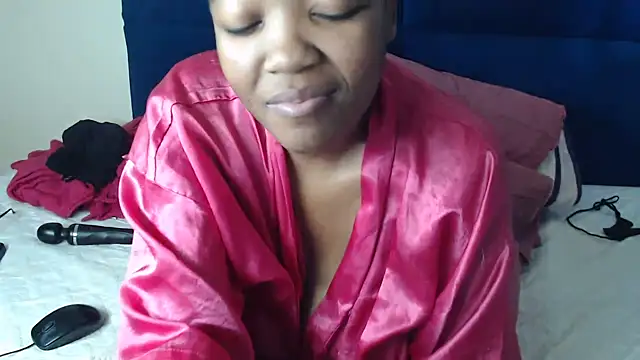 Busty-Londie online show from March 2025 11:51:01 AM