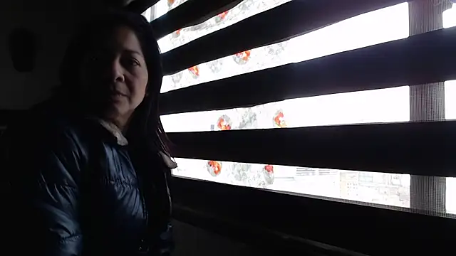 Rachell 111 online show from March 2025 04:00:02 PM