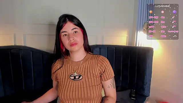 Nina Harper online show from December 2024 05:34:01 PM