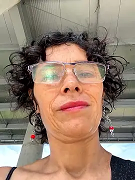 MireyaTorresGu online show from October 2025 01:33:02 PM