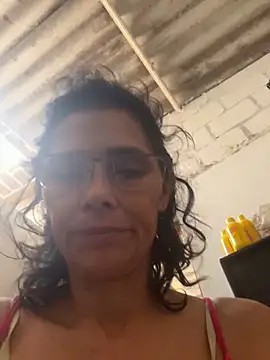 Snapshot of MireyaTorresGu chatting on June 2026 02:32:01 PM MireyaTorresGu online show from June 2026 02:32:01 PM