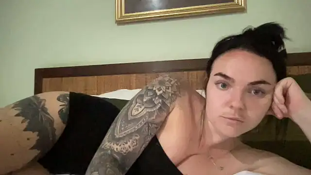 yorkshiregal online show from January 2025 08:41:02 AM