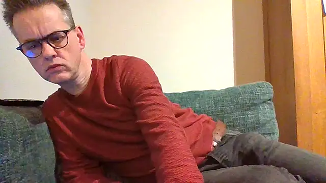 Snapshot of Hectorthyssen1 chatting on December 2024 11:36:01 PM Hectorthyssen1 online show from December 2024 11:36:01 PM