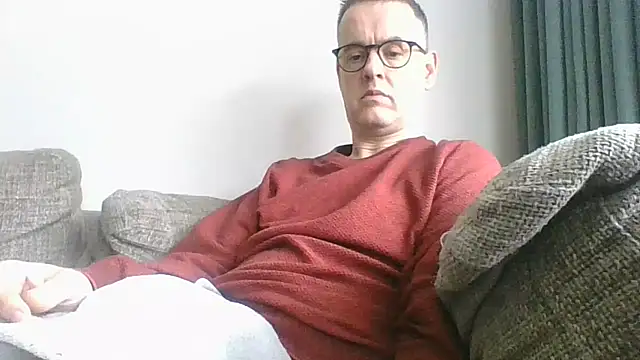 Snapshot of Hectorthyssen1 chatting on February 2026 12:08:02 PM Hectorthyssen1 online show from February 2026 12:08:02 PM