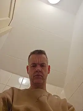 Snapshot of Hectorthyssen1 chatting on February 2026 11:29:01 AM Hectorthyssen1 online show from February 2026 11:29:01 AM