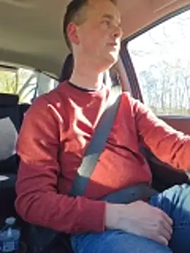 Hectorthyssen1 online show from April 2026 03:01:02 PM