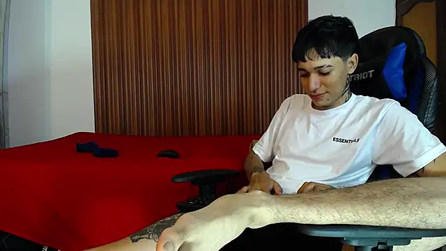 Zacktk7 online show from December 2024 07:54:01 PM