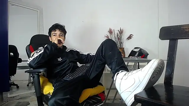 Zacktk7 online show from January 2025 10:59:01 PM