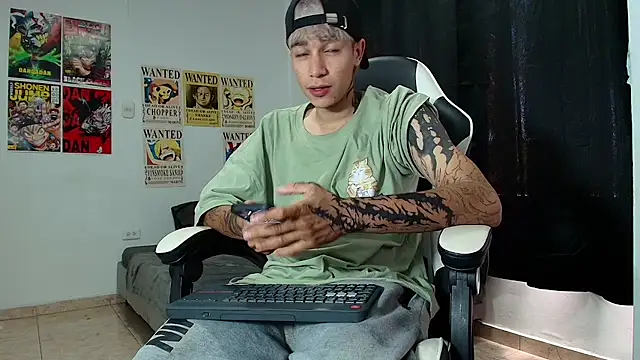 Zacktk7 online show from March 2025 06:32:01 PM