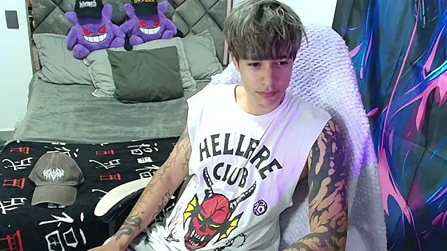 Zacktk7 online show from April 2026 06:26:01 PM