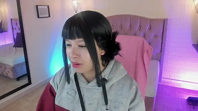 Namiko Park online show from January 2025 12:40:01 PM