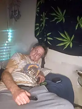 George48 online show from December 2025 05:45:02 AM