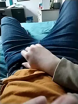 Snapshot of JulesG18 chatting on February 2026 10:56:01 AM JulesG18 online show from February 2026 10:56:01 AM