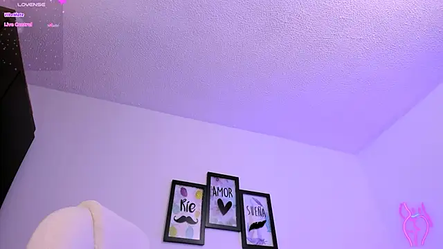 mariaan m  online show from February 2025 12:53:02 AM