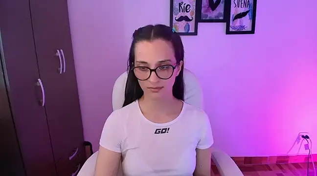 mariaan m  online show from March 2025 10:58:01 PM