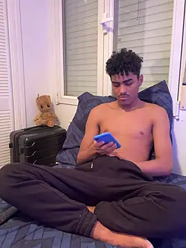 Ryan-hot online show from March 2025 06:37:01 AM