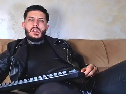 MentoXXL online show from April 2026 04:51:01 PM