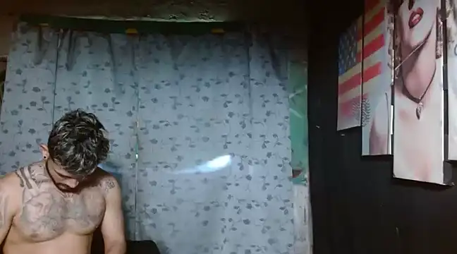 Snapshot of carlos_boosx chatting on December 2024 03:12:01 PM carlos boosx online show from December 2024 03:12:01 PM