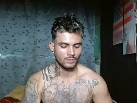 Snapshot of carlos_boosx chatting on December 2024 05:04:02 PM carlos boosx online show from December 2024 05:04:02 PM