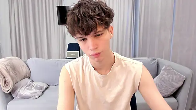 Im Shine Guy online show from December 2024 10:21:01 AM