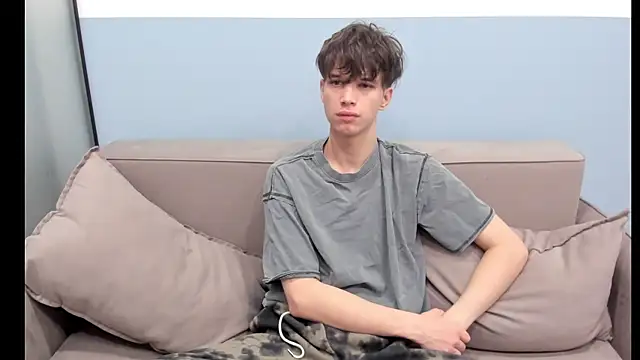 Im Shine Guy online show from October 2025 02:44:01 AM