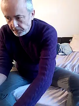 Snapshot of GayPourToi chatting on February 2025 05:18:02 PM GayPourToi online show from February 2025 05:18:02 PM