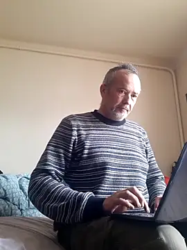 Snapshot of GayPourToi chatting on March 2025 10:45:02 AM GayPourToi online show from March 2025 10:45:02 AM