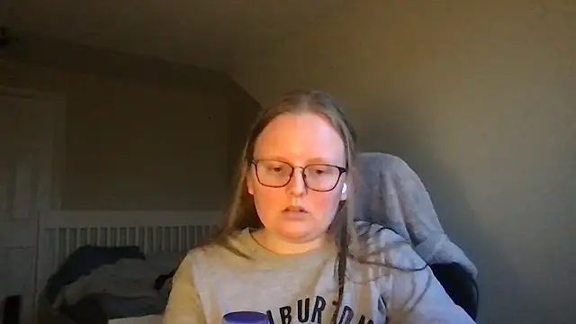 Snapshot of lexie_lilacs chatting on March 2025 11:16:02 PM lexie lilacs online show from March 2025 11:16:02 PM