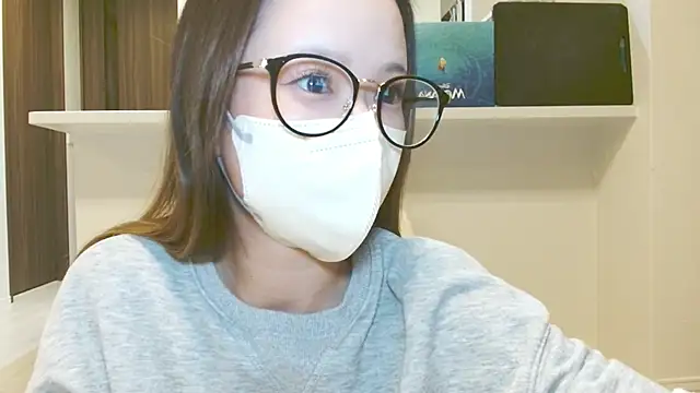 Snapshot of _hina_chan_ chatting on October 2025 02:28:01 PM  hina chan  online show from October 2025 02:28:01 PM