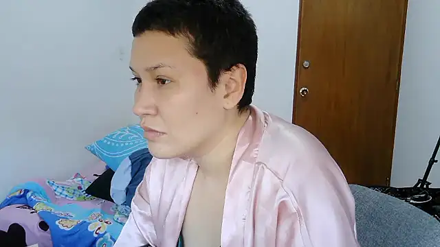 luxandracon23 online show from January 2026 08:32:01 PM