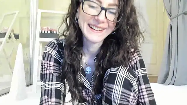 Baby Jewel online show from December 2024 11:17:01 AM