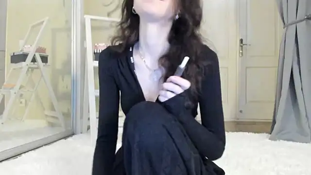 Baby Jewel online show from February 2025 11:12:01 AM